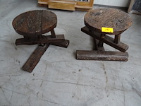 2x houten krukje - afbeelding 1 van  5