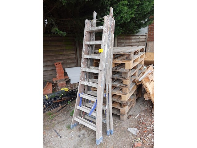2x houten ladder - afbeelding 1 van  2
