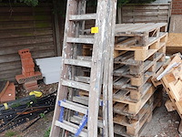 2x houten ladder - afbeelding 1 van  2
