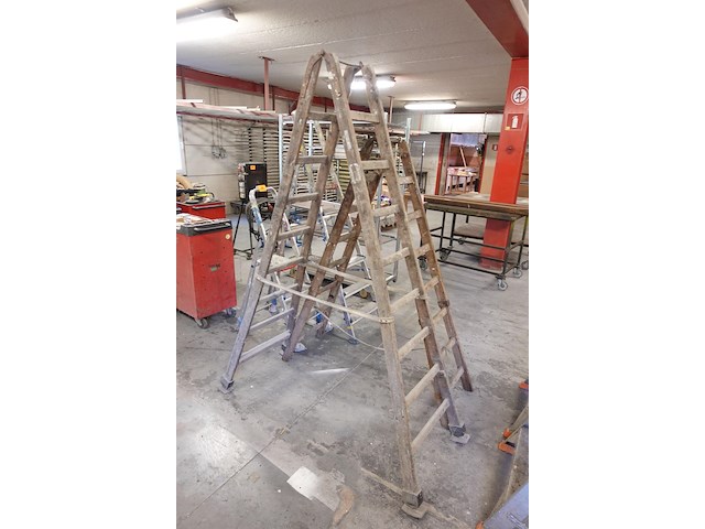 2x houten ladder - afbeelding 2 van  2