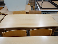 2x houten lessenaar + 4x stoel - afbeelding 3 van  3