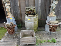2x houten ton & 2x vuurkorf - afbeelding 1 van  6