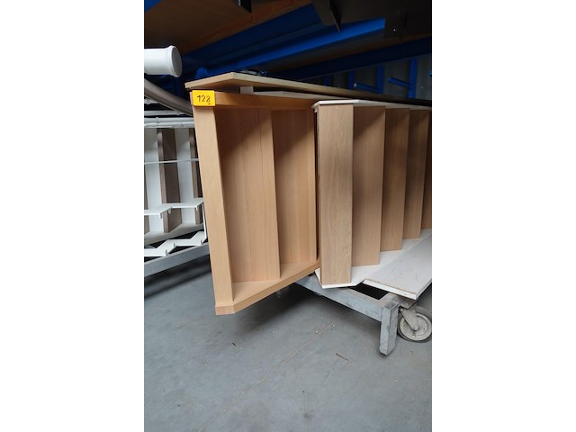2x houten trap - afbeelding 2 van  3