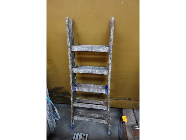 2x houten trapladder - afbeelding 2 van  2