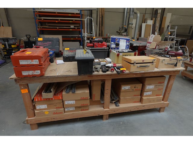 2x houten werktafel - afbeelding 4 van  4