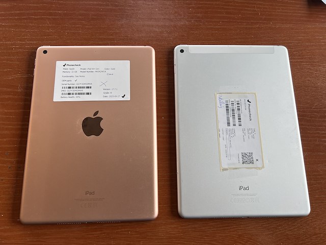 2x i-pad - afbeelding 2 van  2