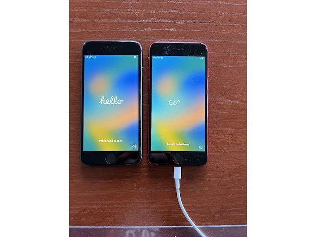 2x i-phone 8 - afbeelding 2 van  4