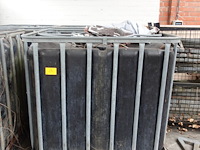 2x ibc container - afbeelding 1 van  3