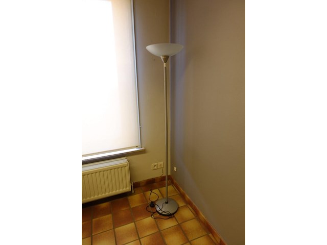 2x inhoud bureau - afbeelding 6 van  10