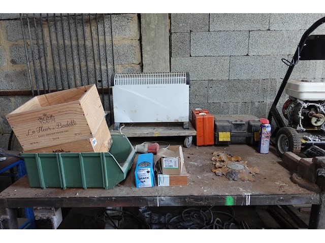 2x inhoud werkbank - afbeelding 4 van  9