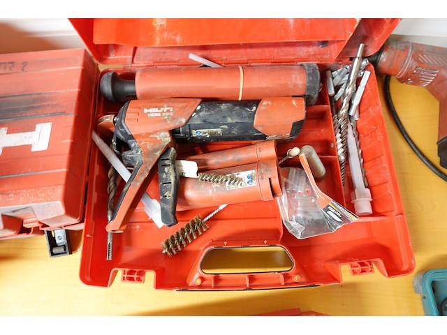 2x injectiepistool hilti - afbeelding 3 van  4