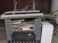 2x inklapbare kunststof palletbox + inhoud