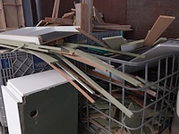 2x inklapbare kunststof palletbox + inhoud - afbeelding 2 van  3