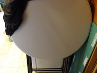 2x inklapbare partytafel - afbeelding 1 van  2