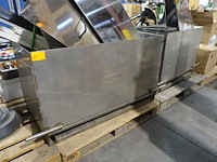 2x inox bak met oude metalen - afbeelding 1 van  4