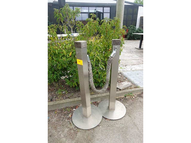 2x inox paal - afbeelding 1 van  3