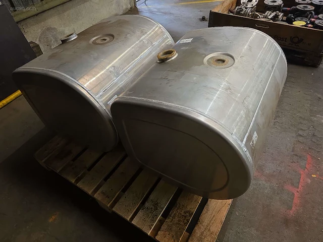 (2x) inox vrachtwagen brandstoftanks no name - afbeelding 2 van  3