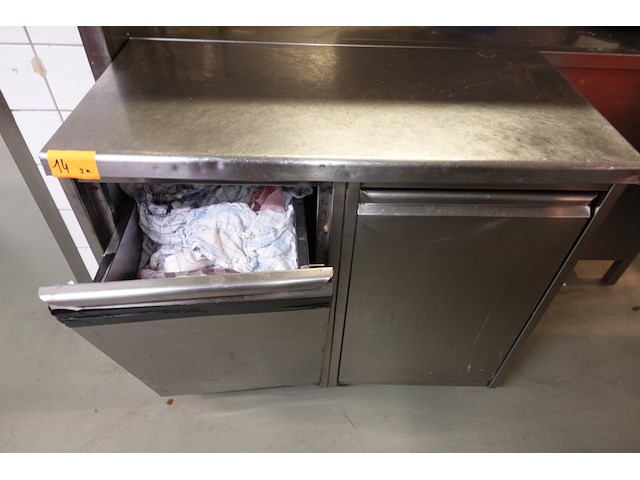 2x inox werkbank - afbeelding 3 van  3