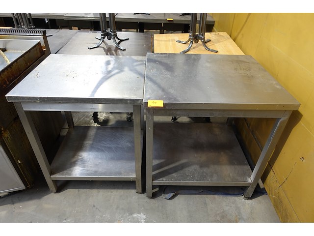2x inox werktafel - afbeelding 1 van  3