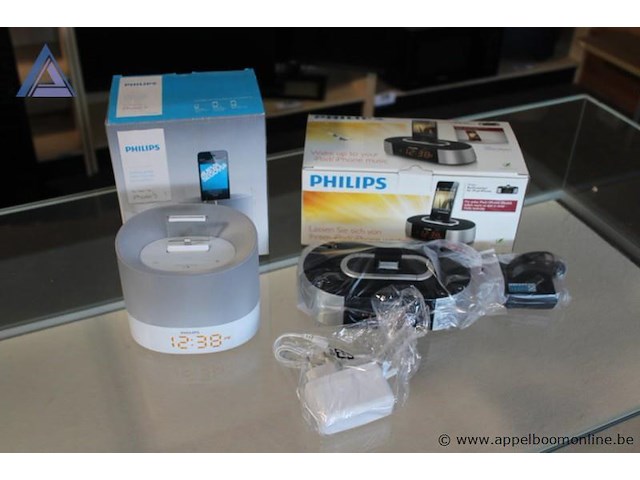 2x ipod/iphone docking station, philips, waarvan 1 voor iphone 5, werking niet gekend - afbeelding 2 van  2