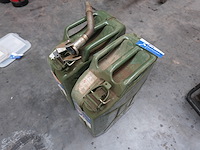 2x jerrycan - afbeelding 4 van  4
