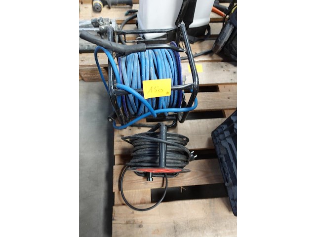 2x kabel op haspel - afbeelding 1 van  3
