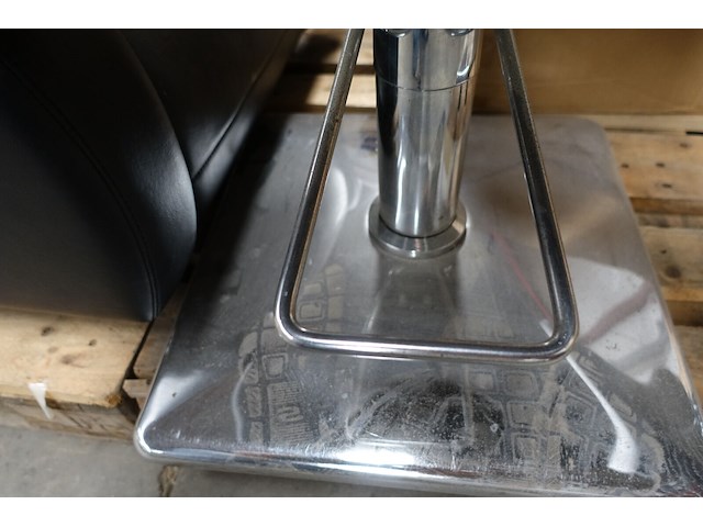 2x kapperstoel - afbeelding 3 van  3