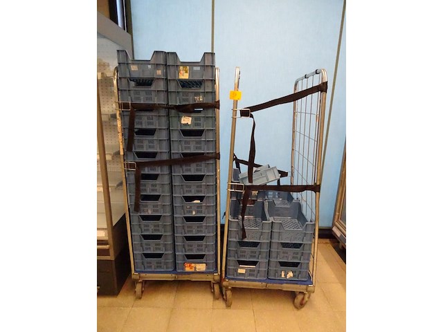 2x kar + inhoud - afbeelding 1 van  3