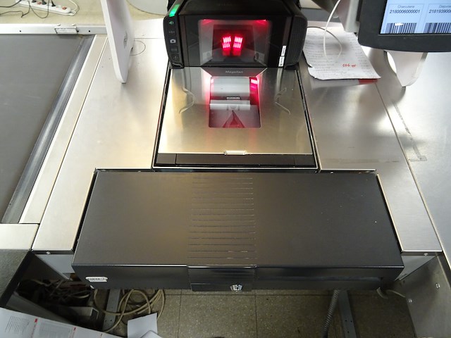 2x kassameubel - afbeelding 5 van  8