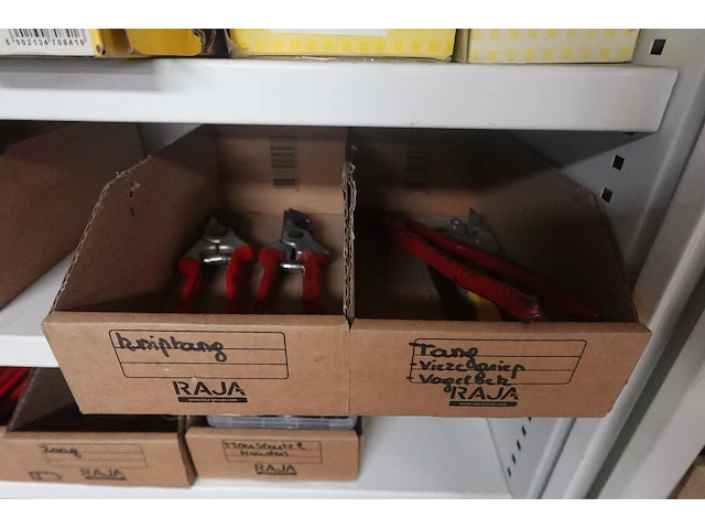 2x kast + inhoud - afbeelding 20 van  22