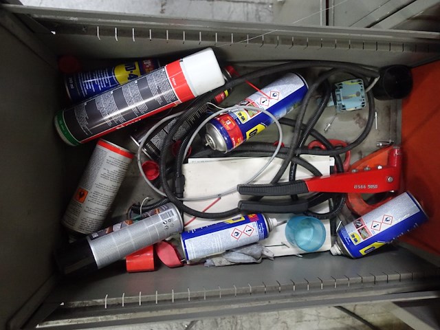 2x kast met inhoud - afbeelding 3 van  12