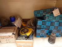 2x kast met inhoud - afbeelding 9 van  12