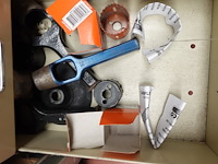 2x kast met inhoud - afbeelding 5 van  17