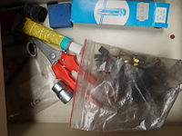 2x kast met inhoud - afbeelding 6 van  17