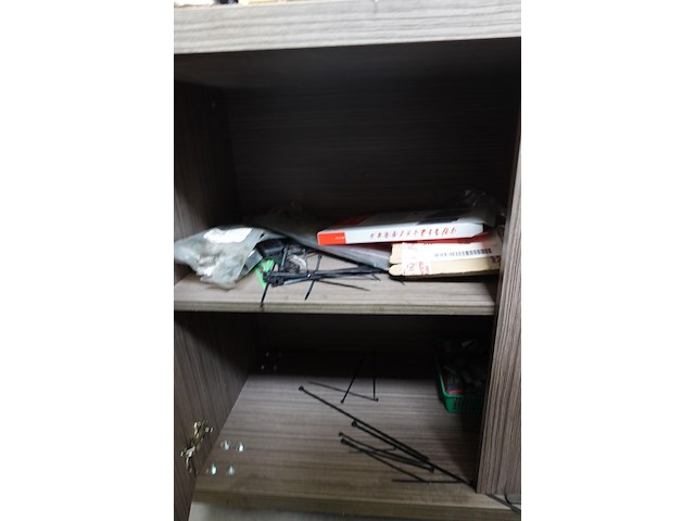 2x kast met inhoud - afbeelding 6 van  16