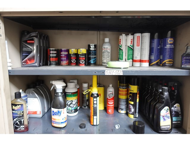 2x kast met inhoud - afbeelding 10 van  16