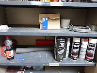 2x kast met inhoud - afbeelding 11 van  16