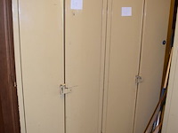 2x kasten met 2 deuren - afbeelding 1 van  2