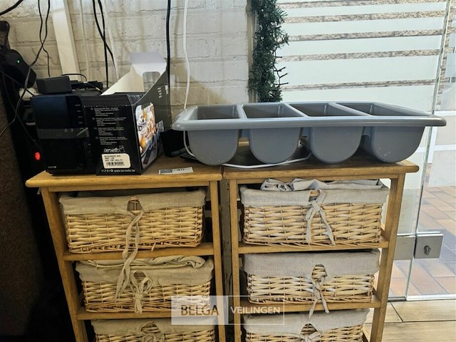 2x kastje met mandjes - afbeelding 5 van  5