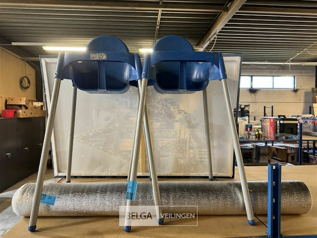 2x kinderstoeltjes - afbeelding 1 van  2