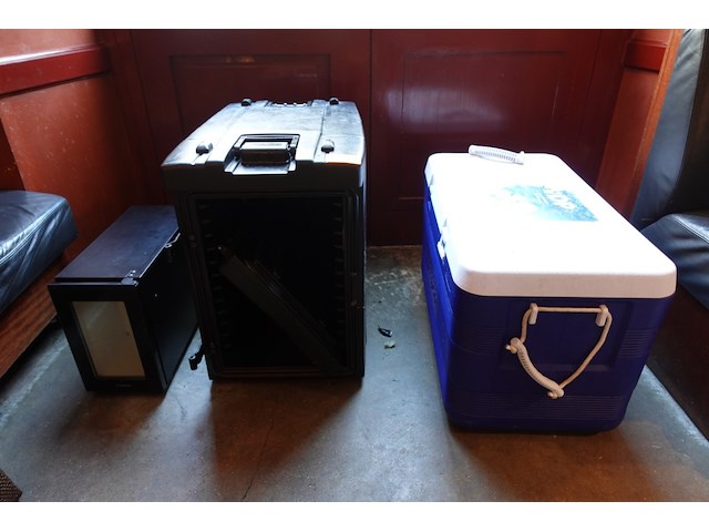 2x koel/warmhoudbox - afbeelding 1 van  6