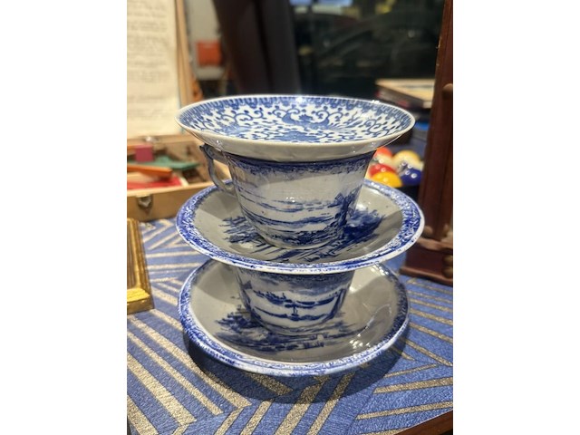 2x kopje + 3x schoteltje - afbeelding 1 van  3