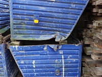 2x kraancontainer - afbeelding 1 van  2