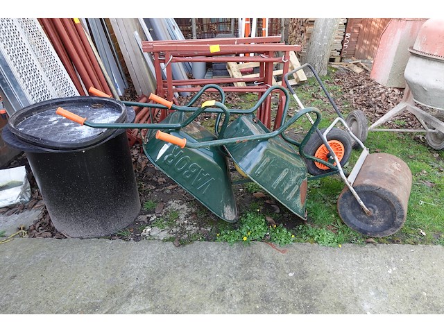 2x kruiwagen + rol - afbeelding 1 van  5