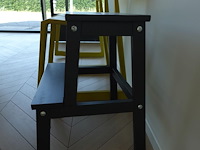 2x kunststof stoel vitra. - afbeelding 2 van  3
