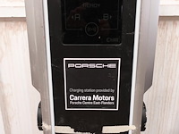 2x laadpaal porche & evbox - afbeelding 2 van  7