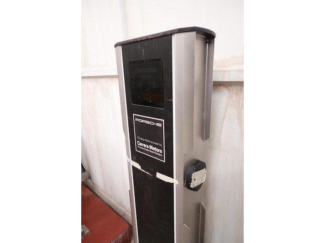 2x laadpaal porche & evbox - afbeelding 5 van  7