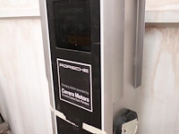 2x laadpaal porche & evbox - afbeelding 5 van  7