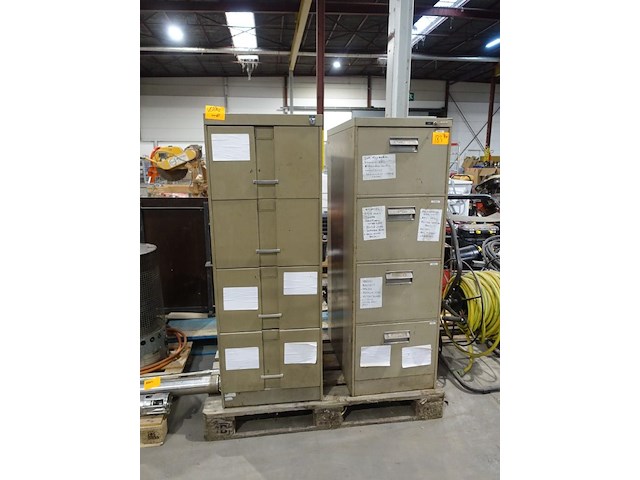 2x ladekast - afbeelding 1 van  10