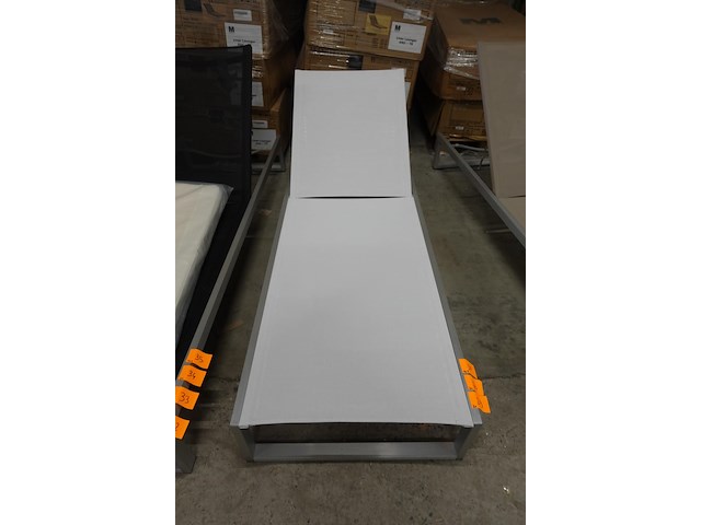 2x ligbed manutti - afbeelding 1 van  7